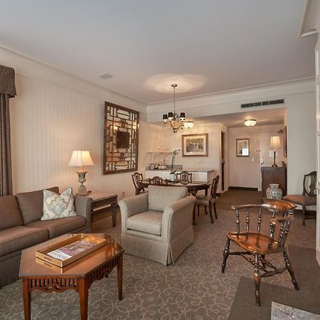 O.Henry Hotel グリーンズボロ エクステリア 写真
